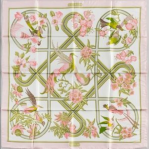 HERMES Paris Scarf 90